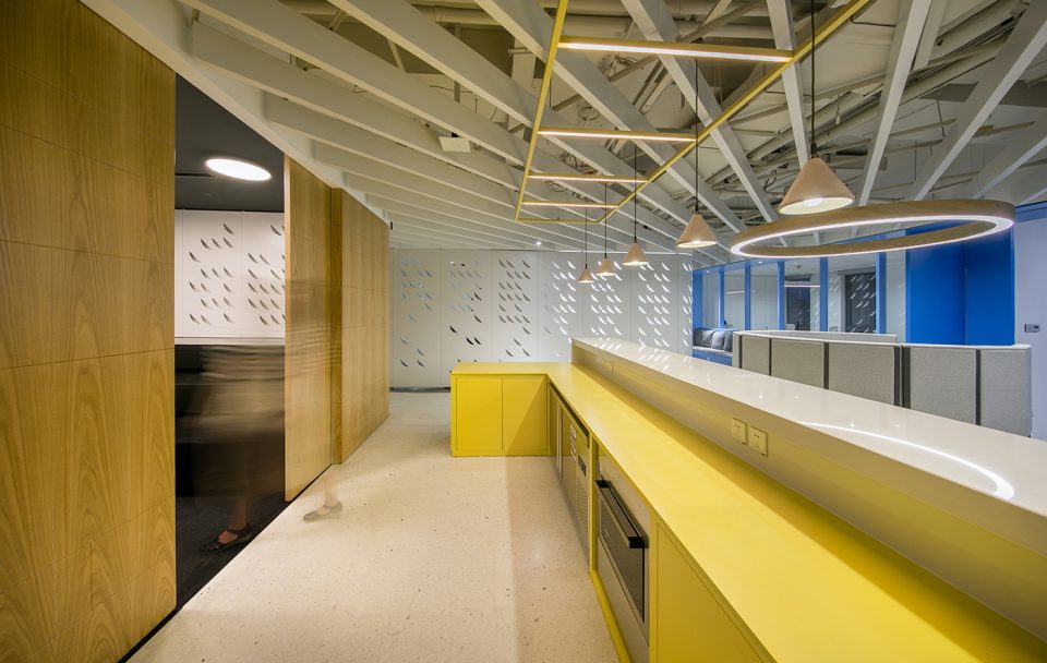 LEEGE OFFICE IN BEIJING by RAMOPRIMO