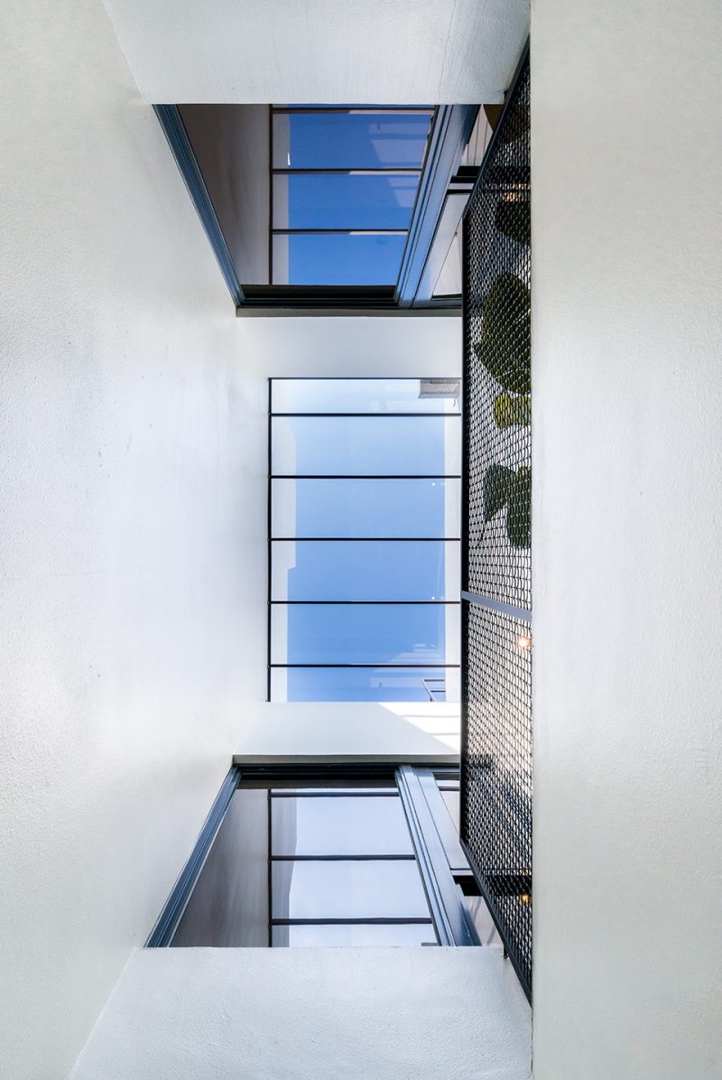 Light Housing by Shen Ting Tseng Architects