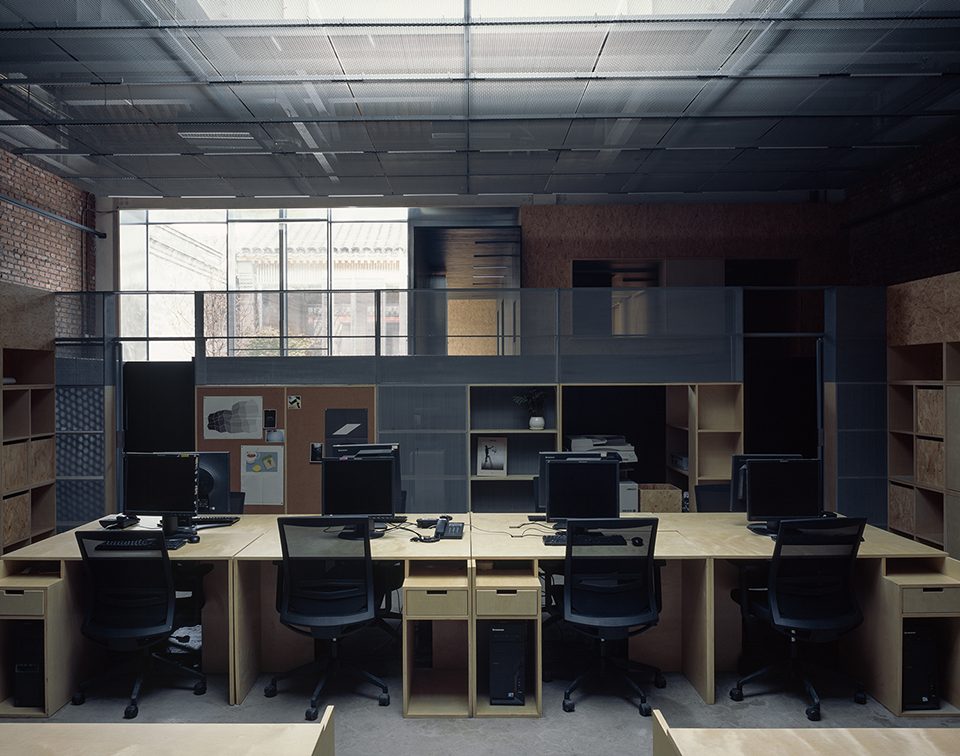 PAGEONE Office and Exhibition Space China by MINOR lab