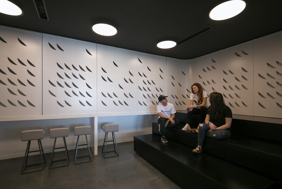 LEEGE OFFICE IN BEIJING by RAMOPRIMO