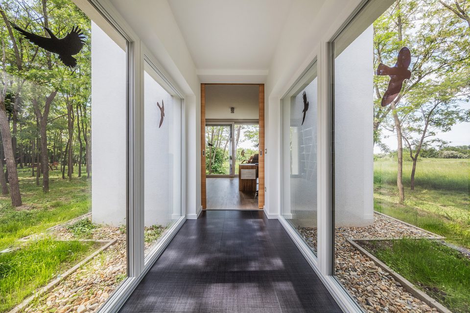 wooden house by András Varsányi Péter Pozsár Norbert Vas