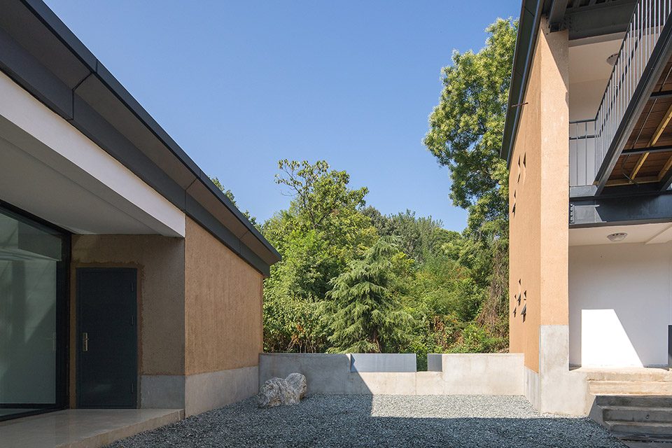 穿透风景的院子东南向 courtyard with penetrating scenery(Southeast Direction)