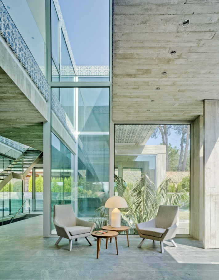 4 in 1 House by Clavel Arquitectos