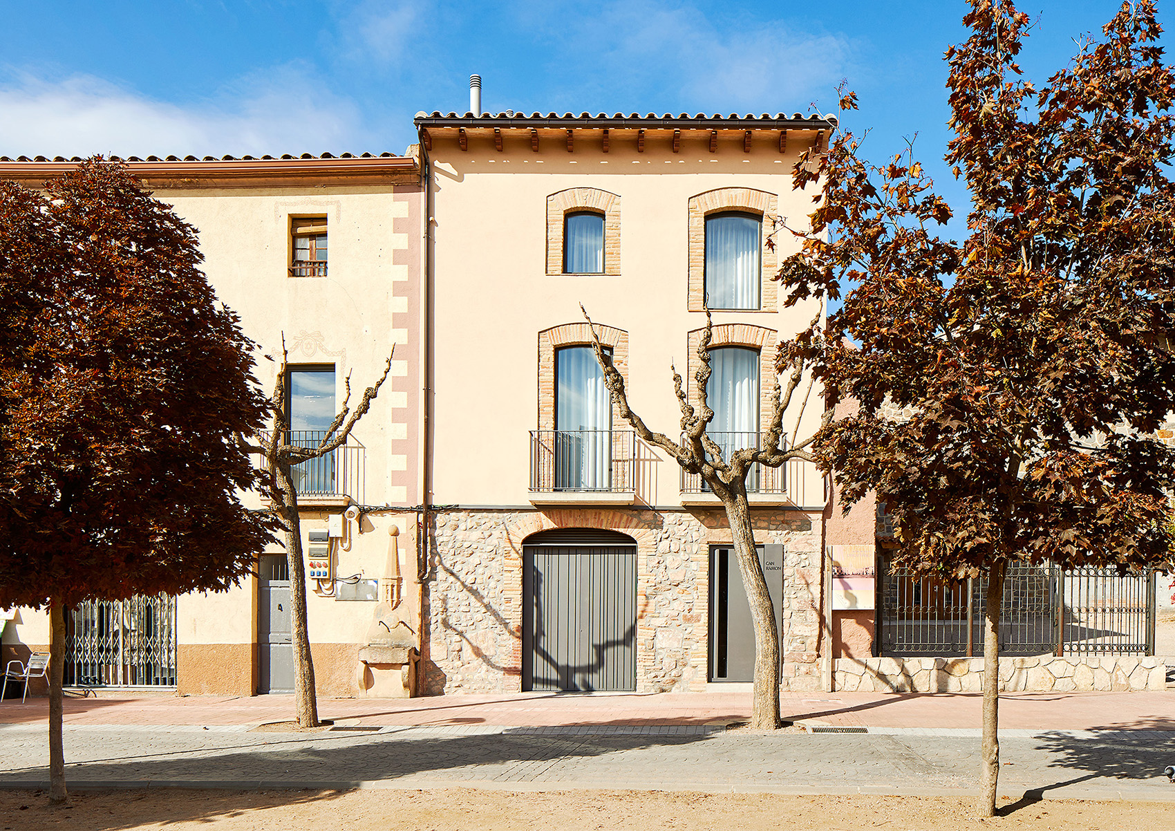 Casa Can Ramon by Albert Aregall