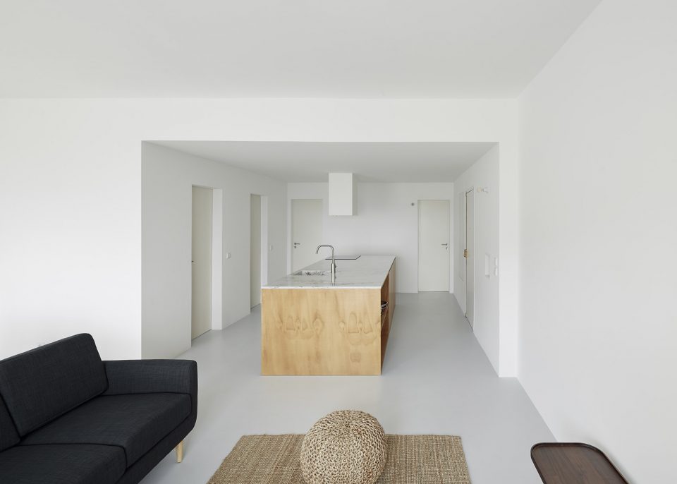 Beato Apartment Renovation by Arriba