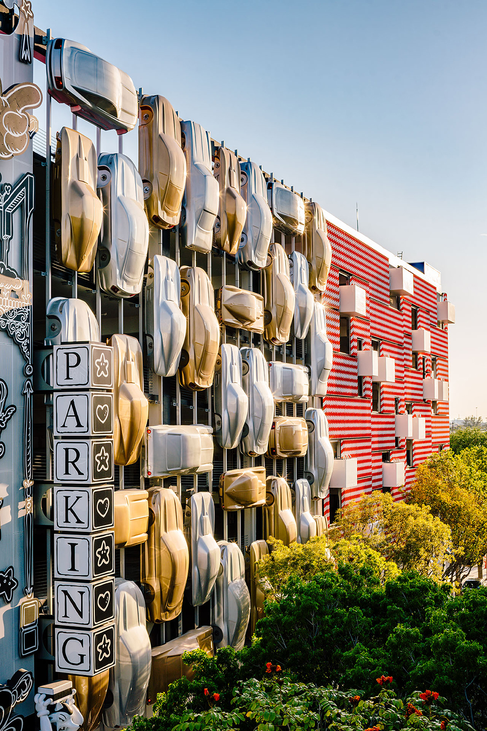 Museum Garage, Miami Design District by K/R, Clavel Arquitectos, J