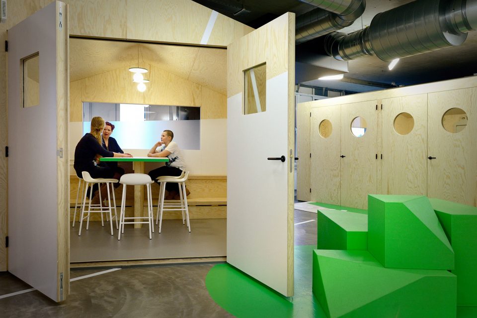 Interactive and Playful Centre for Overweight Adolescent and Childrens Healthcare of the Maastricht UMC by Tinker imagineers