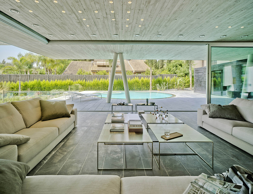 4 in 1 House by Clavel Arquitectos