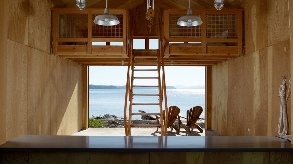 Hood Canal Boat House by Hoedemaker Pfeiffer