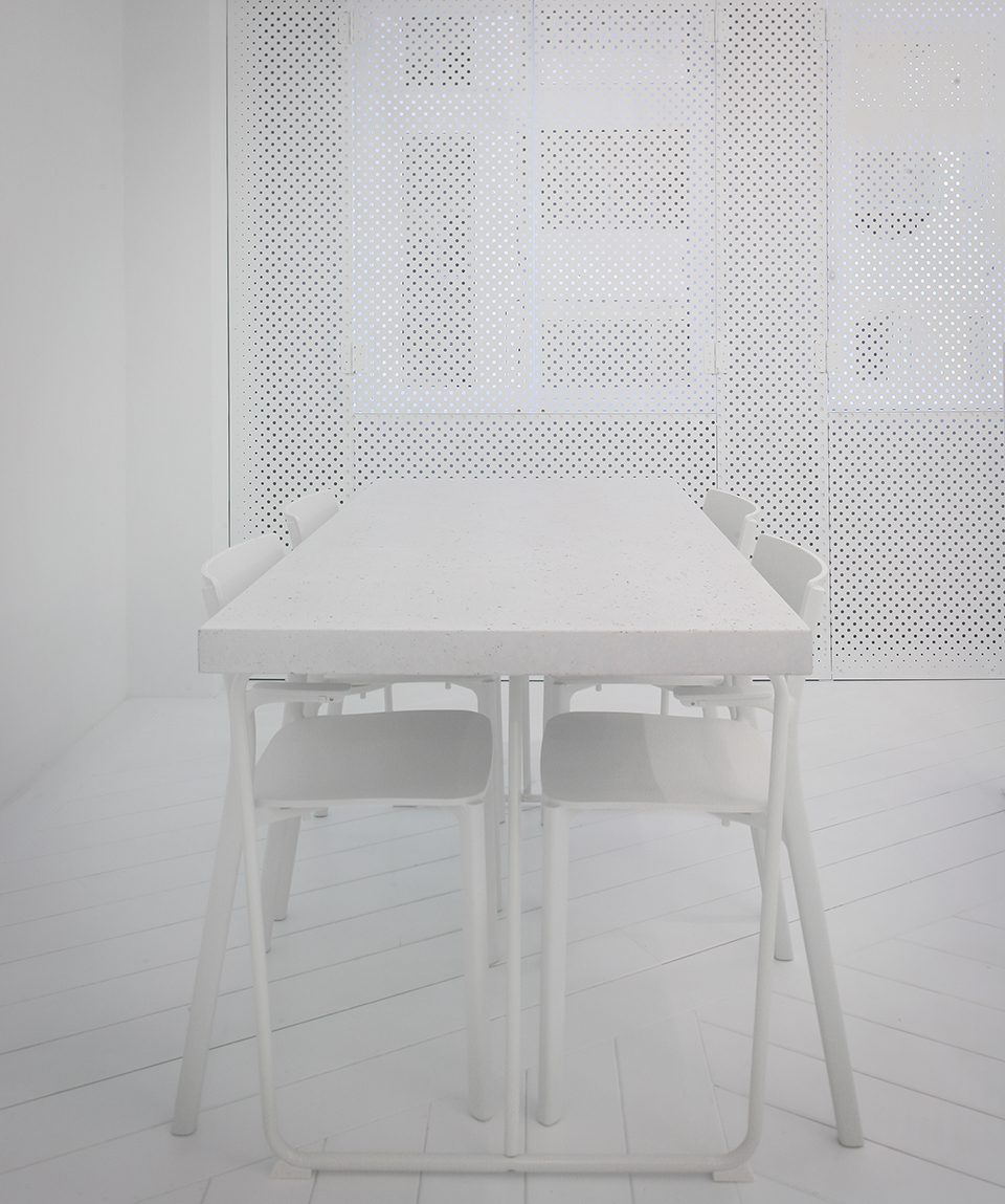 Anhe Office by Phoebe Sayswow Architects