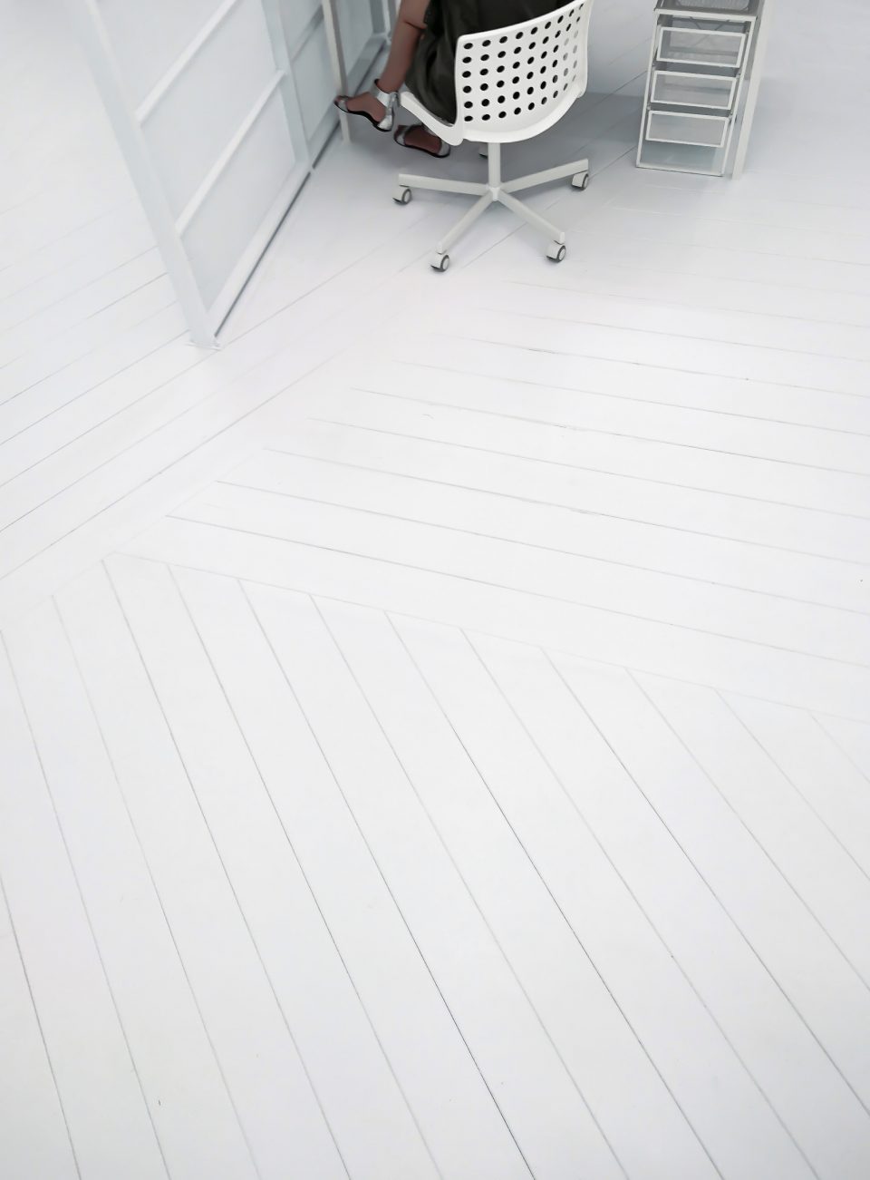Anhe Office by Phoebe Sayswow Architects