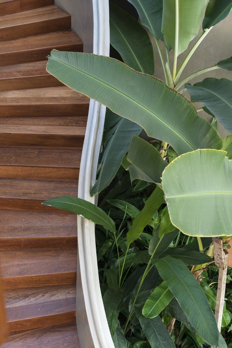 Nucleus House Malabe by Palinda Kannangara architects