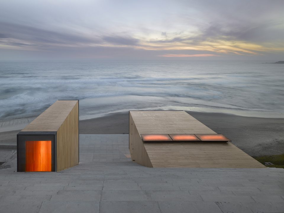 Ghat House by Max Núñez
