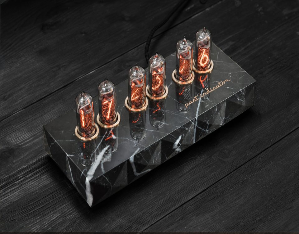Nixie tube clock Yaroslav Misonzhnikov 1