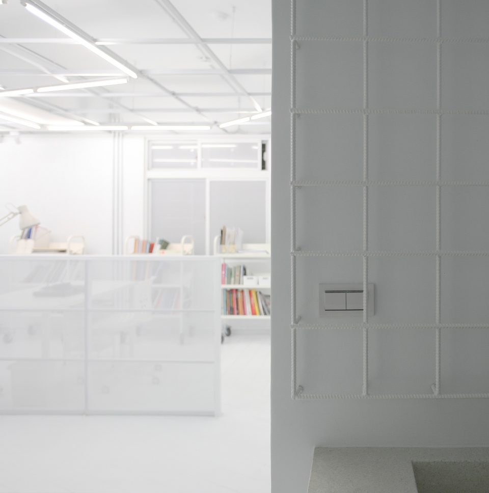 Anhe Office by Phoebe Sayswow Architects