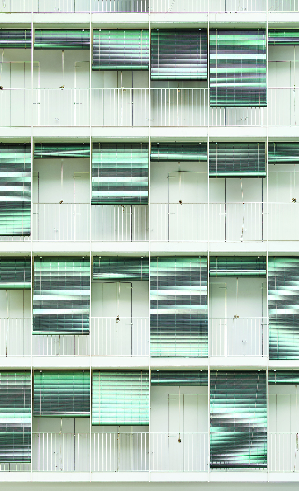 110 Rooms – Housing Block In Barcelona by MAIO