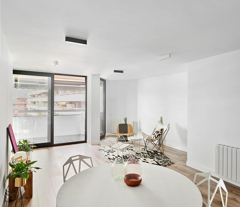 apartamento sardenya by raul sanchez architects