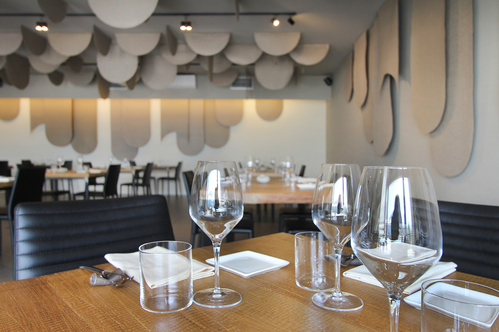 installation in nasturzio italian restaurant by francesca perani arianna foresti