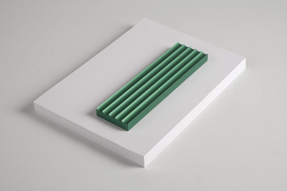 Pig side table Components storage by Mario Tsai