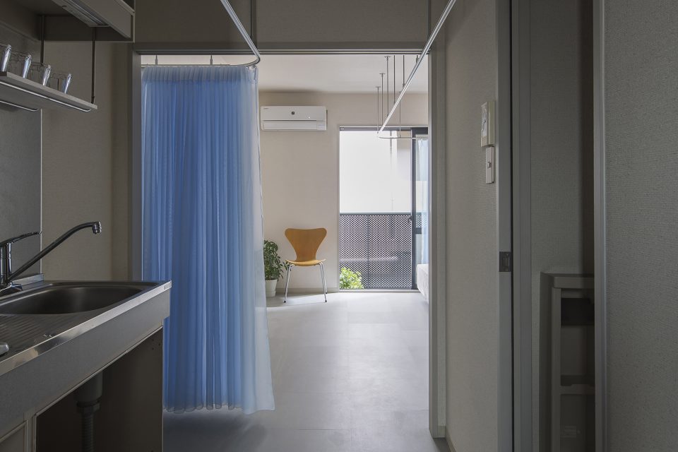 Dias 201 by Yoshihiro Yamamoto Architects Atelier