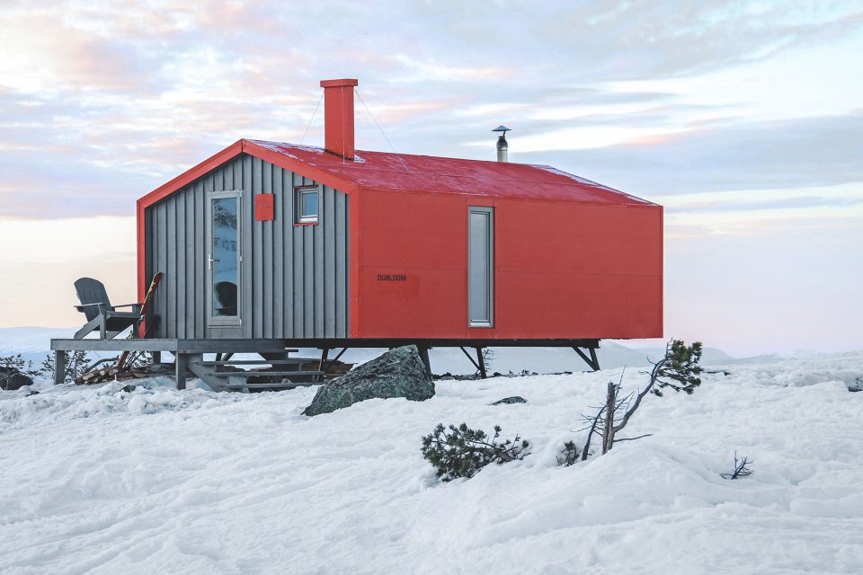 DublDom in Kandalaksha by BIO Architects