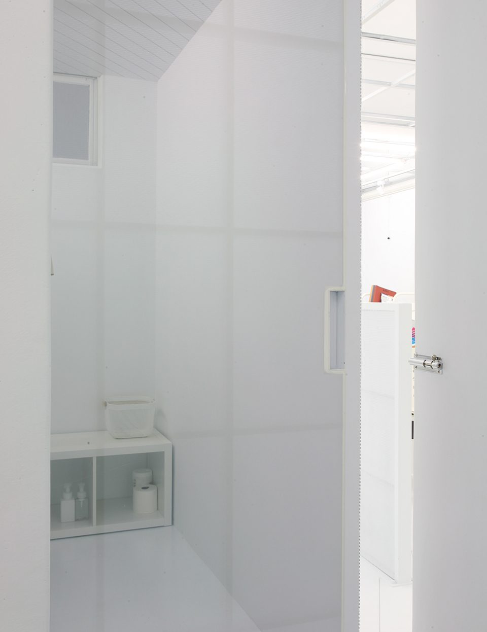 Anhe Office by Phoebe Sayswow Architects