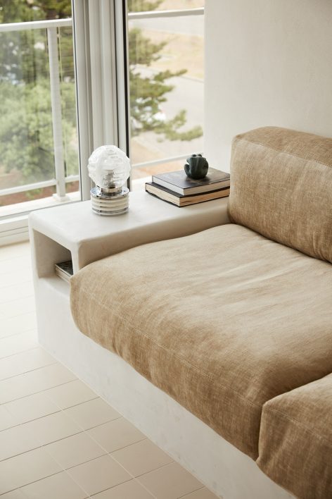 A two bedroom beach side apartment OLIVIA BOSSY