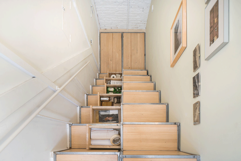 refurbishment of a small attached house by pia mendaro