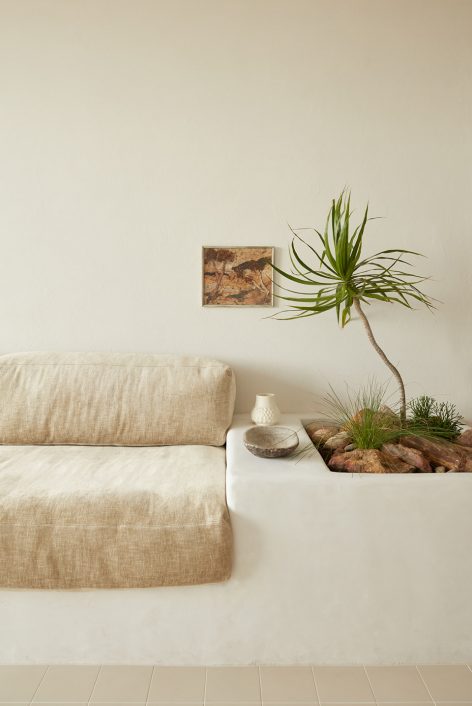 A two bedroom beach side apartment OLIVIA BOSSY