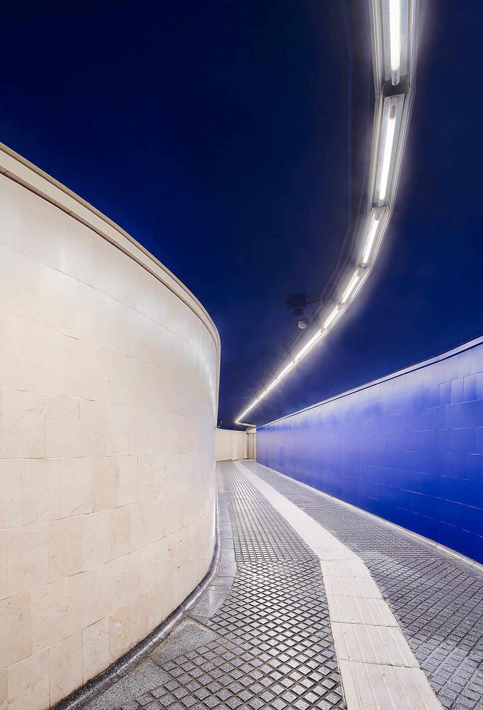 FGC Staff Training Center by AMOO + MoraSanvisens Arquitectes 谷德设计网