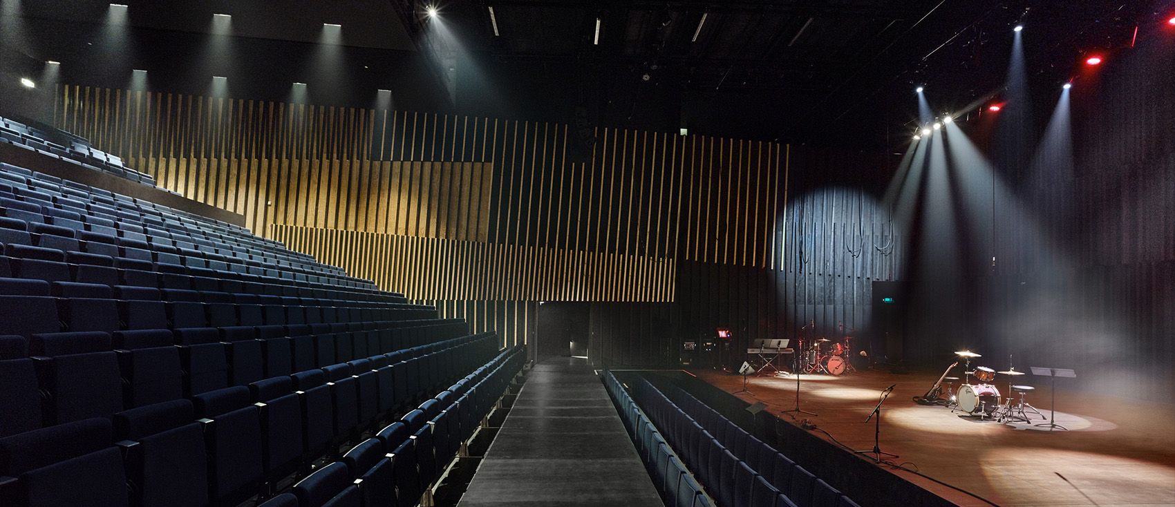 allende performance hall and rehearsal studios in mons en baroeul by dominique coulon associes