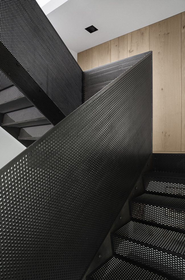 Photographers Private House by Studio David Thulstrup