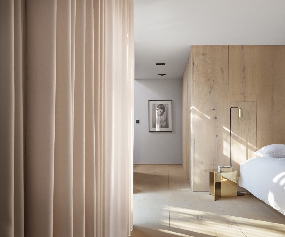 Photographers Private House by Studio David Thulstrup