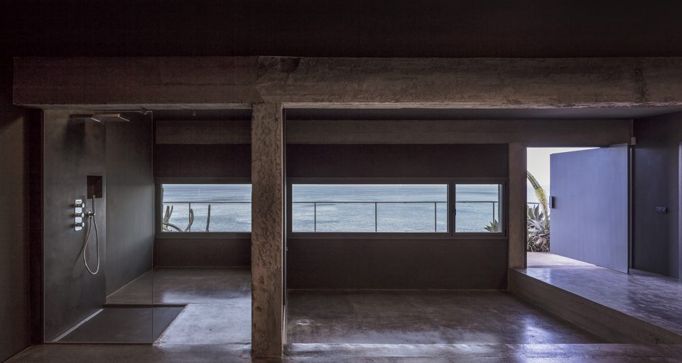 House in Puerto de la Madera by Alejandro Beautell
