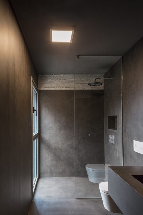 House in Puerto de la Madera by Alejandro Beautell