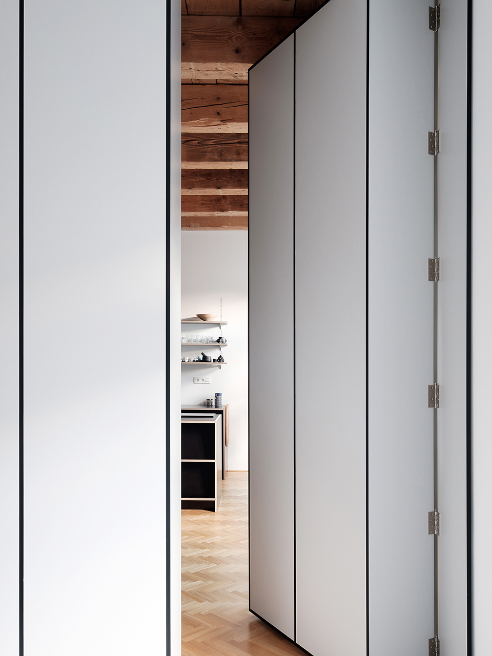 trn apartment refurbishment by jrkvc