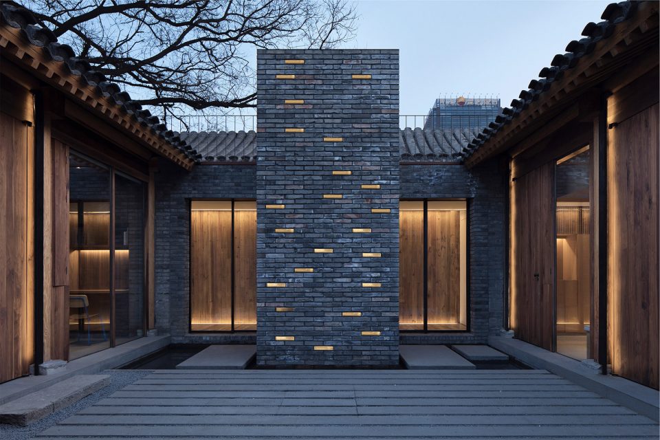 Beijing Bai TaSi Hutong courtyard house renovation by B.L.U.E. Architecture Studio