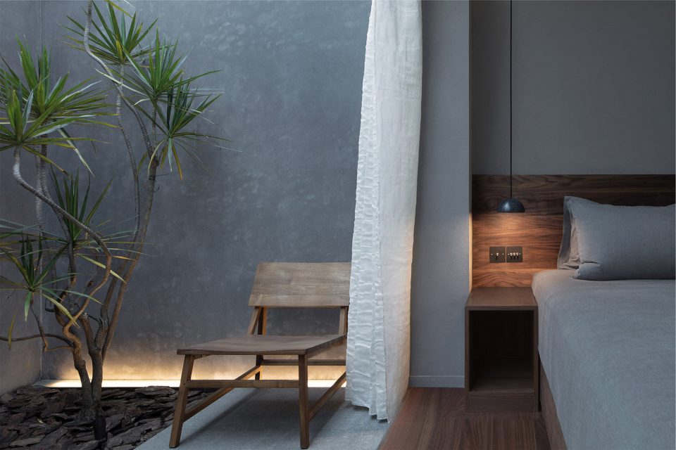 Beijing Bai TaSi Hutong courtyard house renovation by B.L.U.E. Architecture Studio