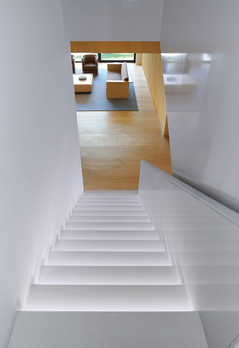 From Winter to Spring Clubhouse China by Shanghai Hip Pop Design Team
