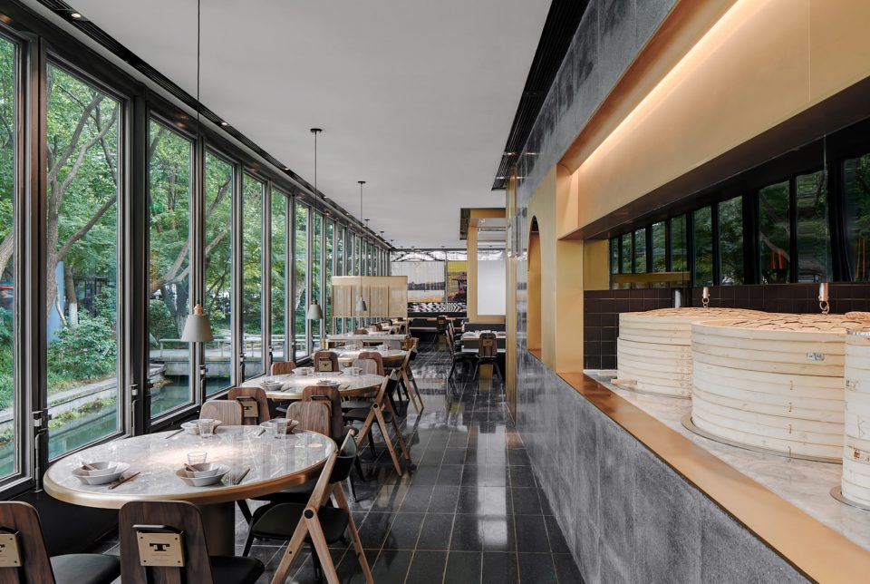 Grandma’s Home in Hangzhou Xihu Tiandi China by BOB DESIGN OFFICE