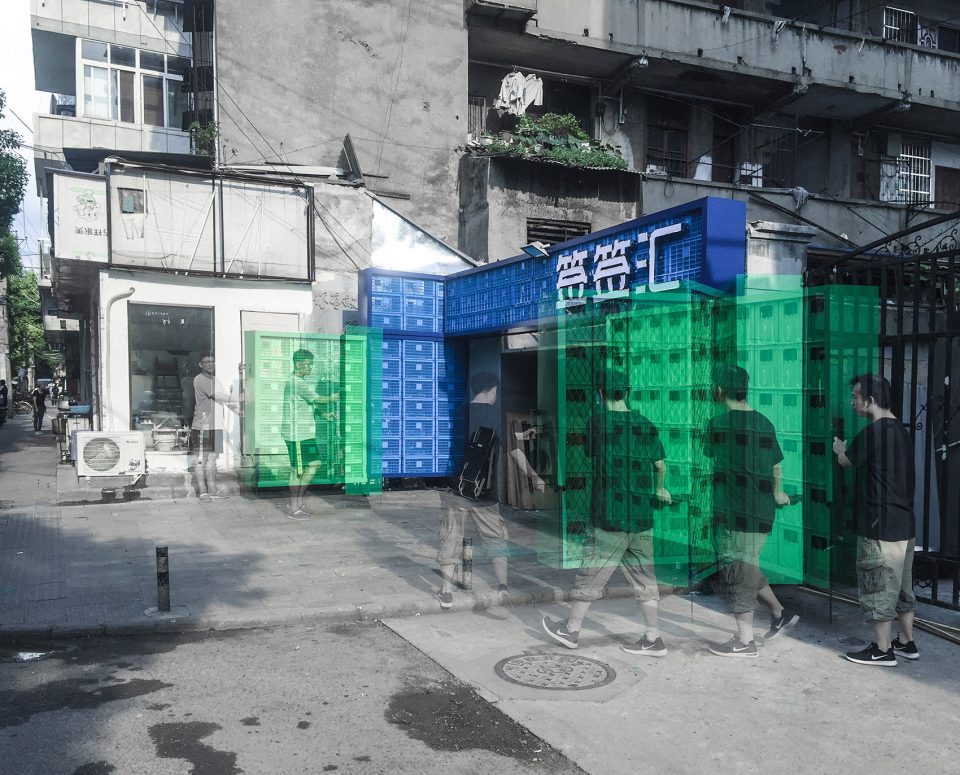 Improvisational roadside stall business China by Qing wei Studio