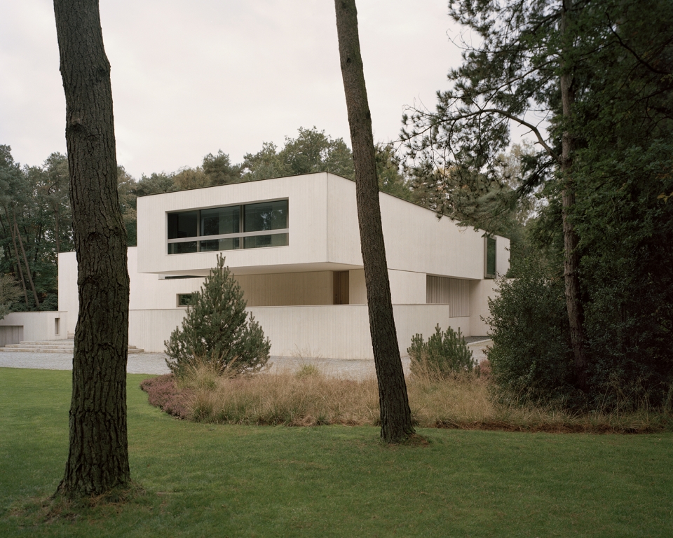 Villa Waalre Russell Jones