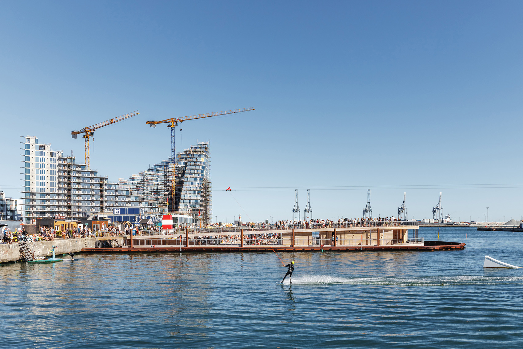 奥胡斯海滨浴场,丹麦 / big