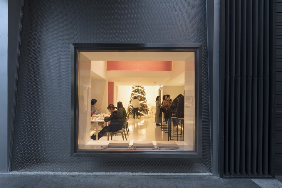 Doko Bar Chengdu China by House Fiction
