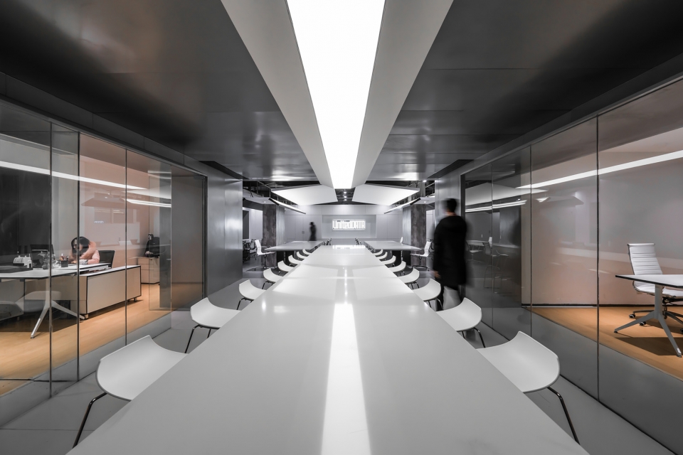 uniteddata wuhan office china by pmt partners