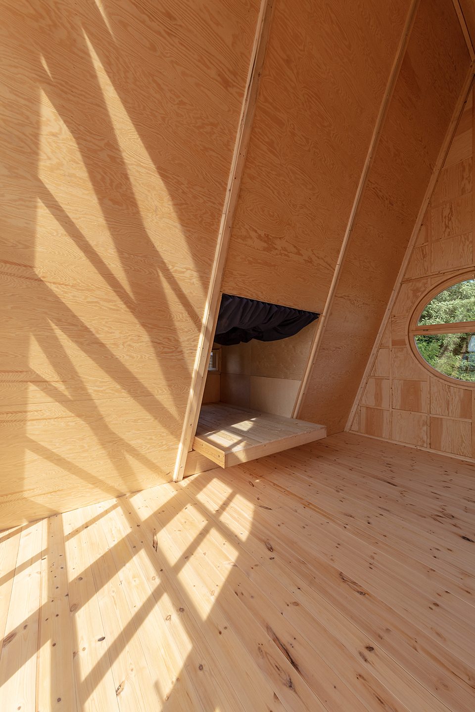 cabin fever木屋建造计划,匈牙利 / hello wood