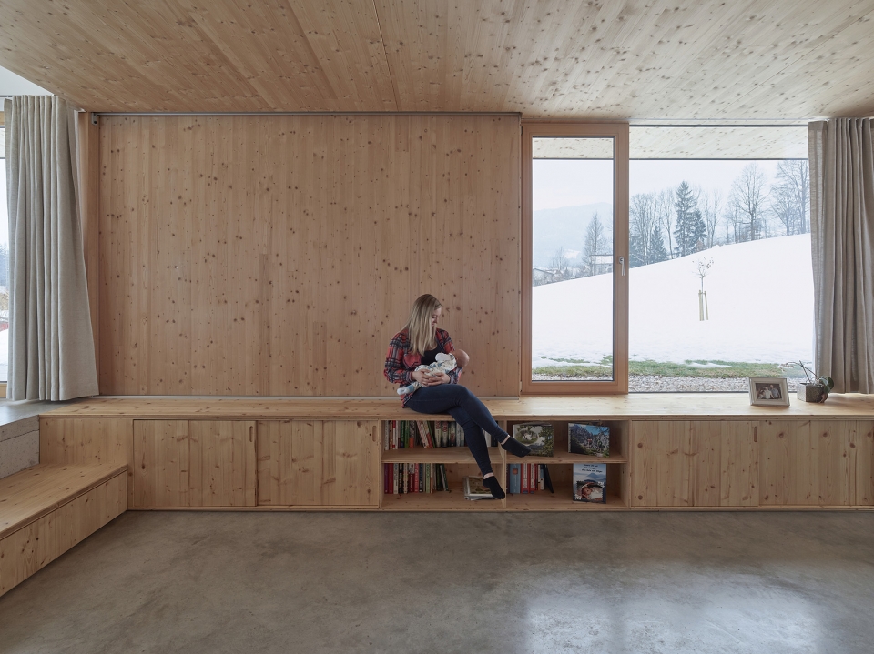 house with gable by mia2architektur