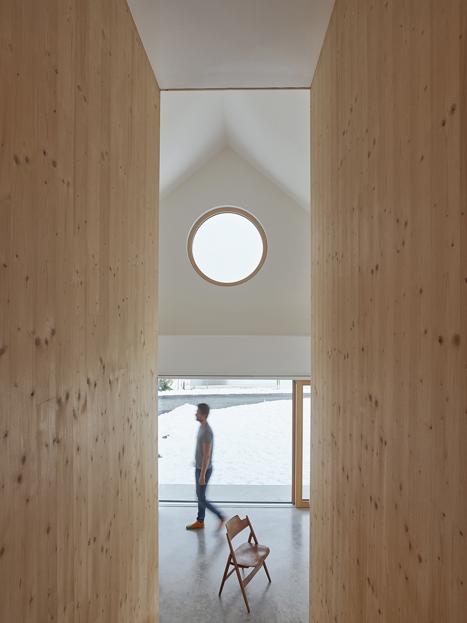 house with gable by mia2architektur