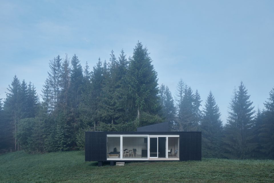 Ark shelter “Into the wild” Ark shelter studio