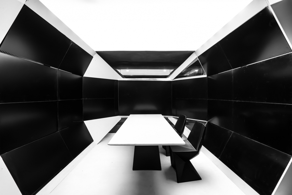 uniteddata wuhan office china by pmt partners